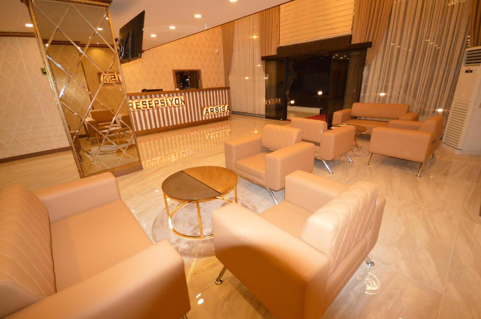 Arsısa Suıte Otel *