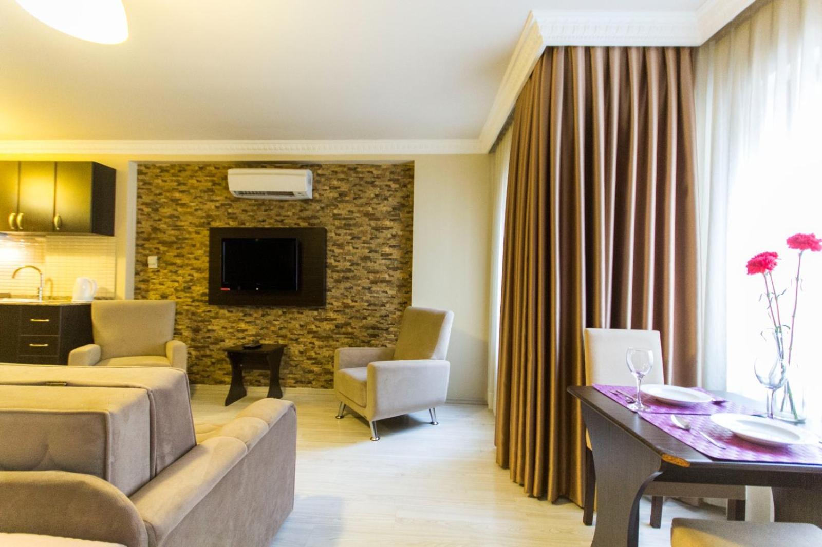 Aparthotel Noche *
