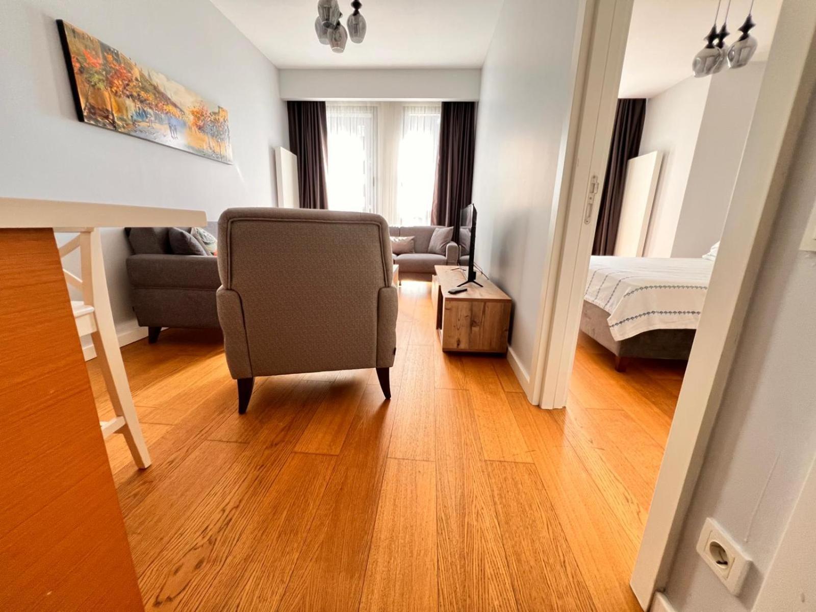 Divan - Guenesli Near Atakoey Metro Station Apartment *