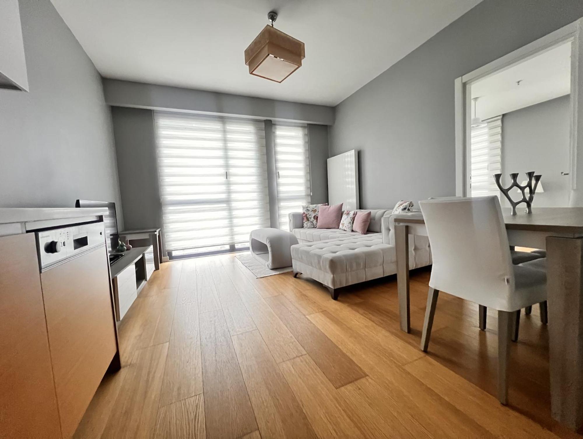 Divan - Guenesli Near Atakoey Metro Station * Istanbul