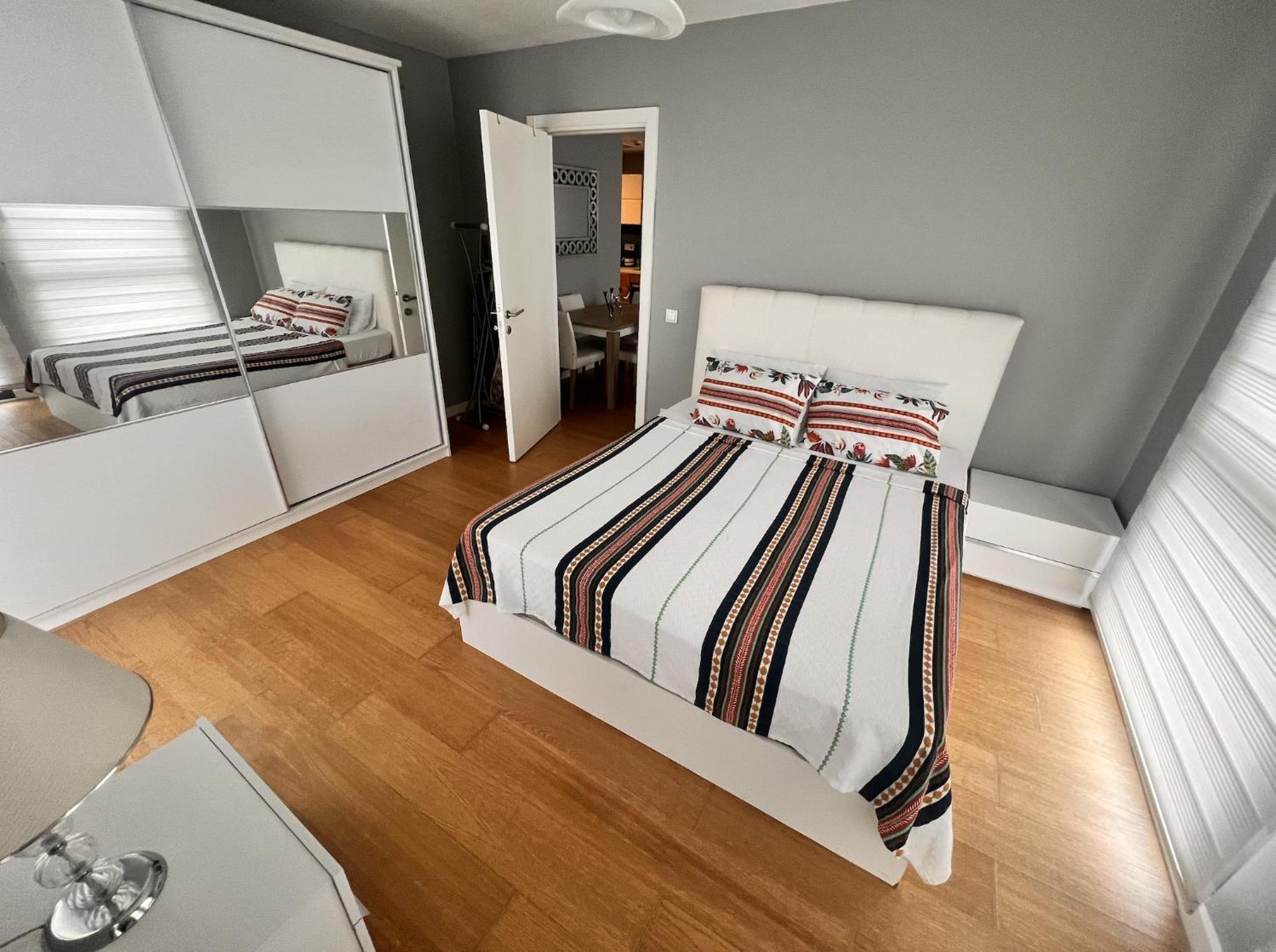 Divan - Guenesli Near Atakoey Metro Station Apartment *