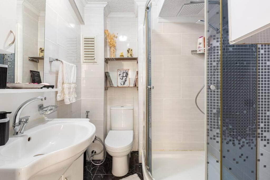 Practical And Cozy Flat Near Taksim Istikal Apartamento *