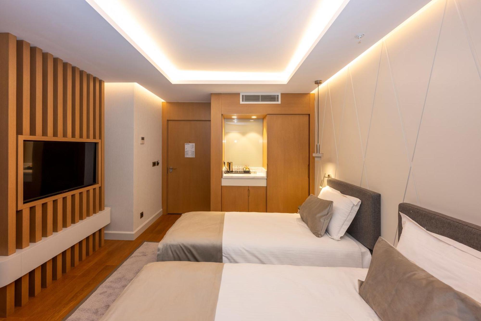 Baver Hotel
