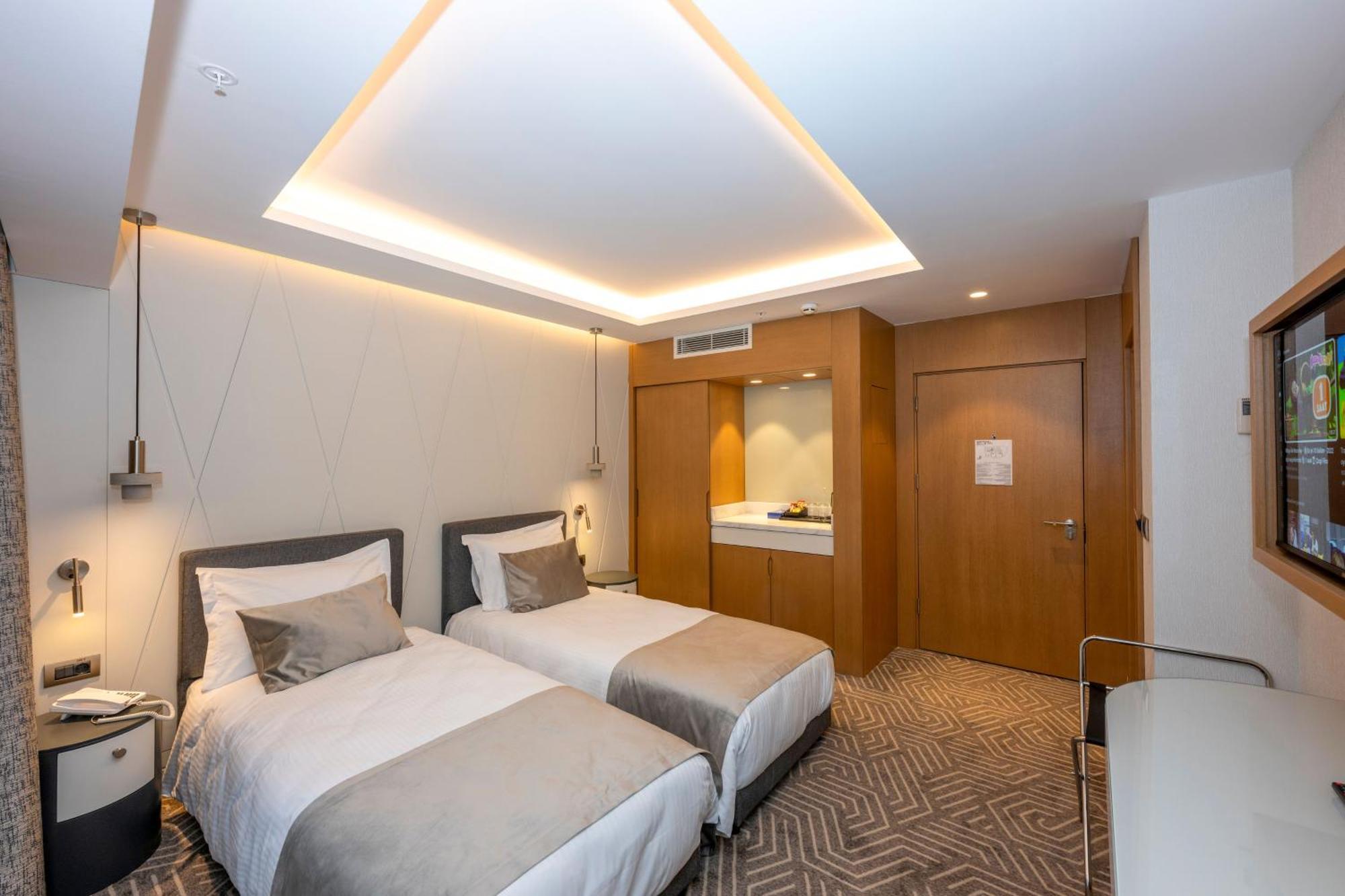 Baver Hotel 3*