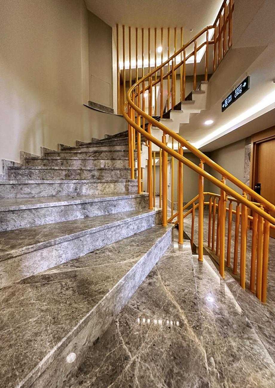 Frezya - Exclusively Woman Hotel
