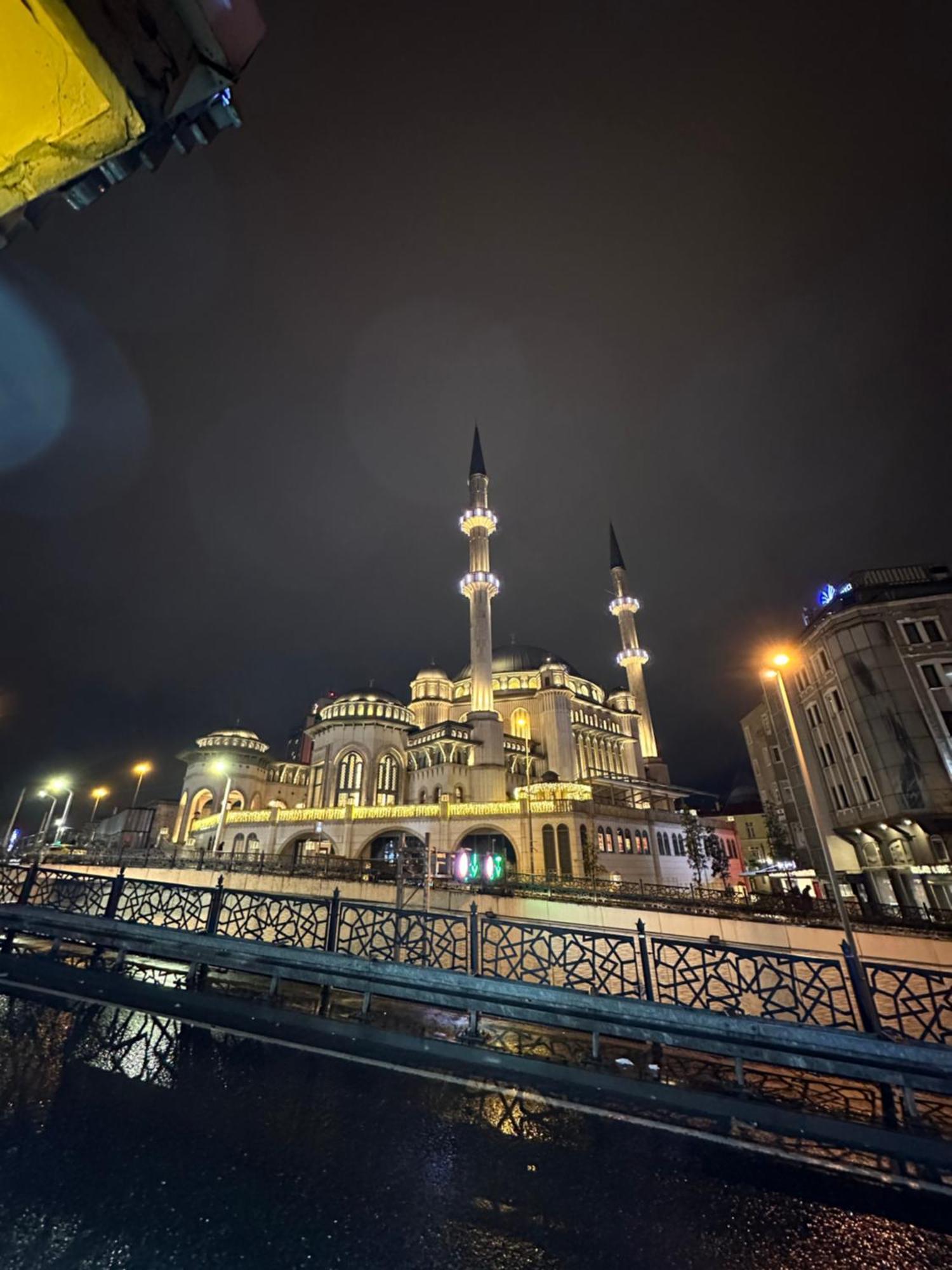 The Square 30 Hotel Istanbul