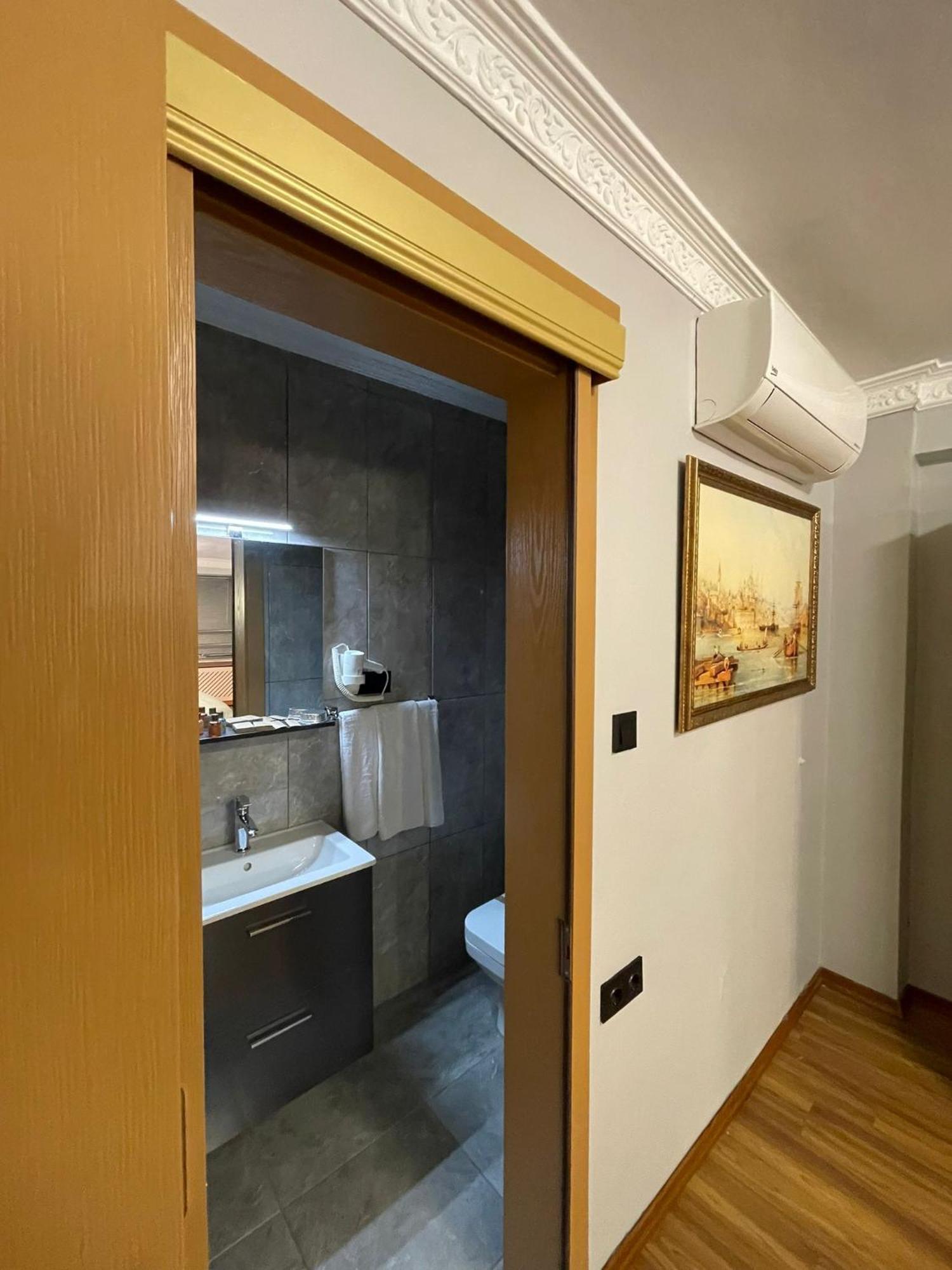 Kadikoey Eliana Hotel