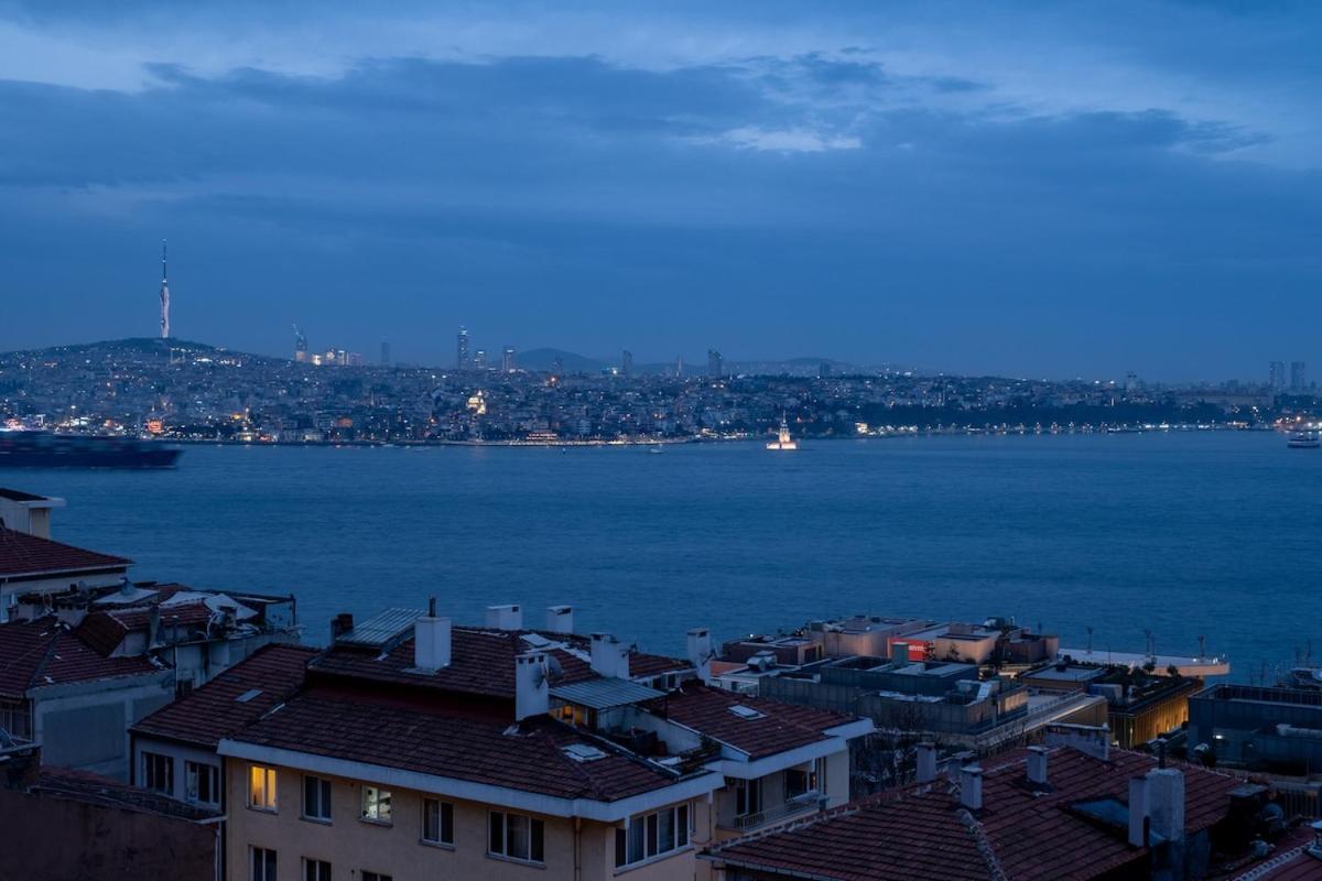 Apartment Bosphorus View With Two Bedrooms *