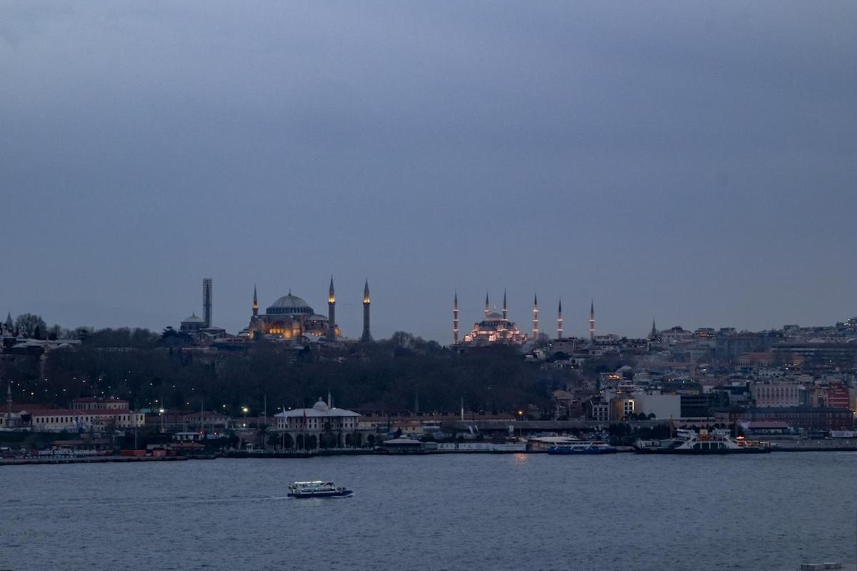 Apartment Bosphorus View With Two Bedrooms *