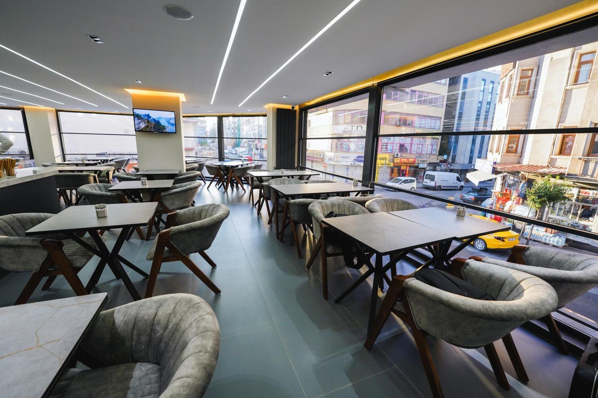 Hotel Grand Oezer Istanbul