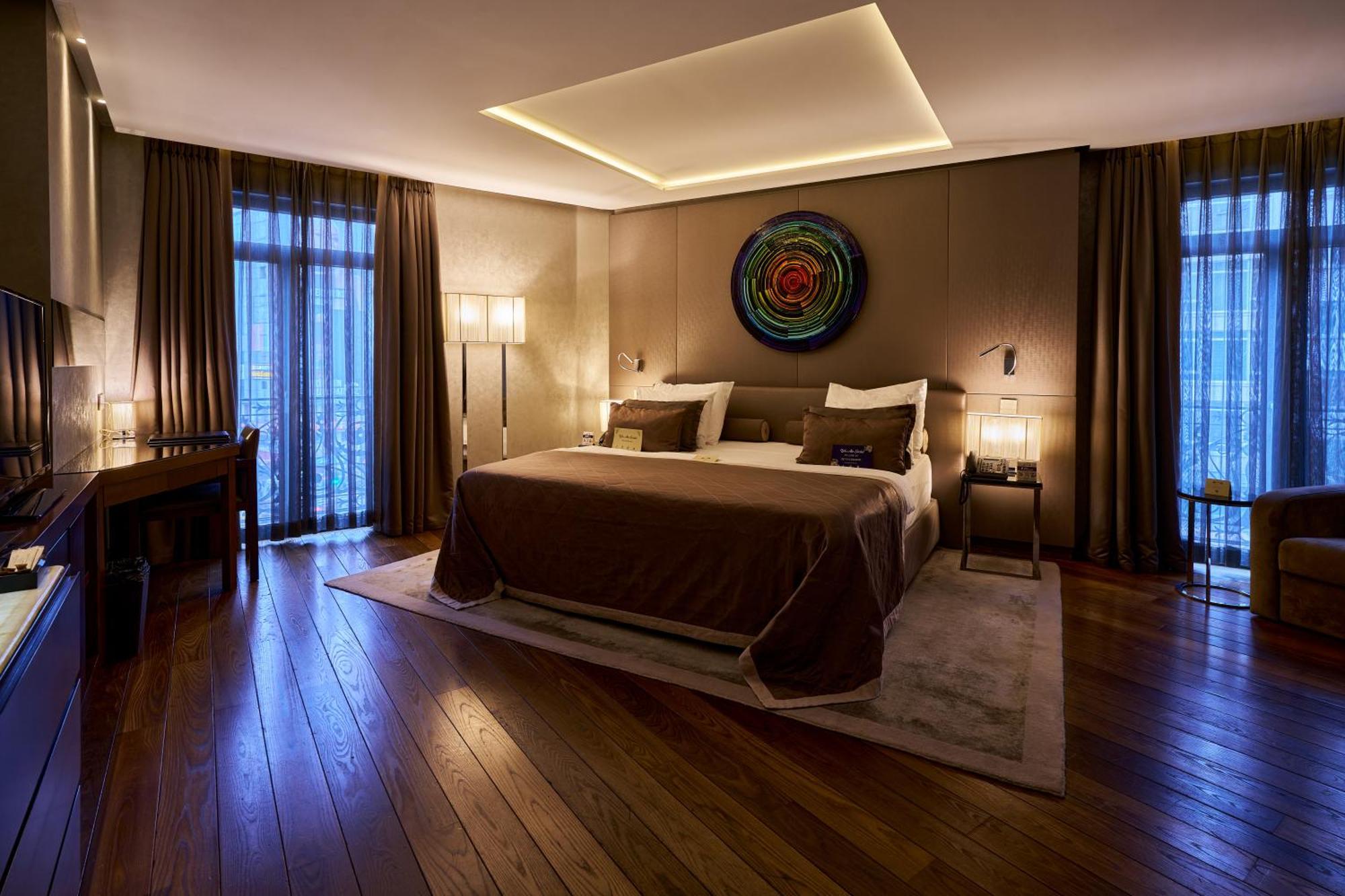 Otel Lasagrada