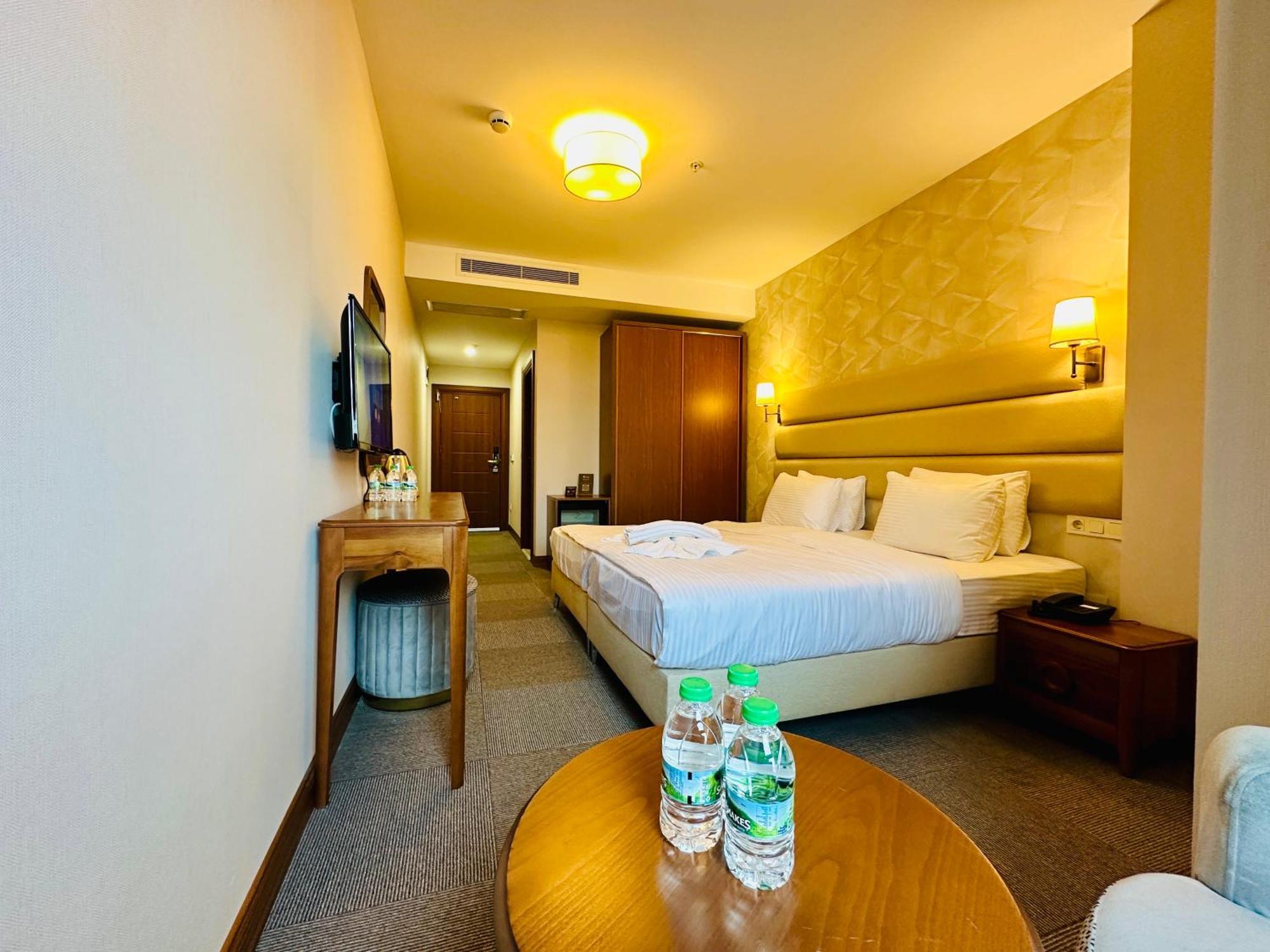 Midpoint Hotel Istanbul