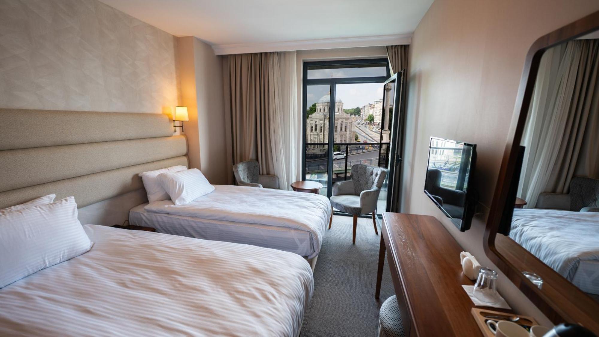 Midpoint Hotel Istanbul