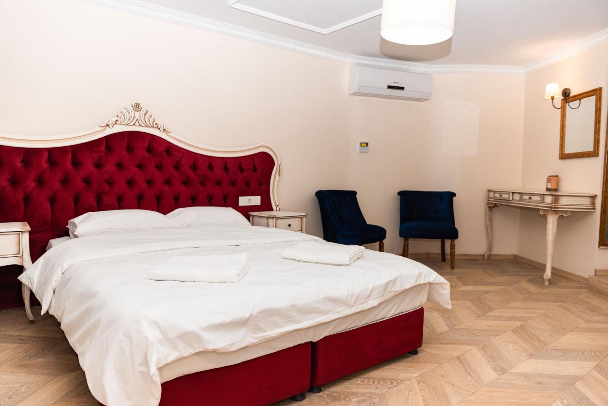 Mirapartotel Hotel