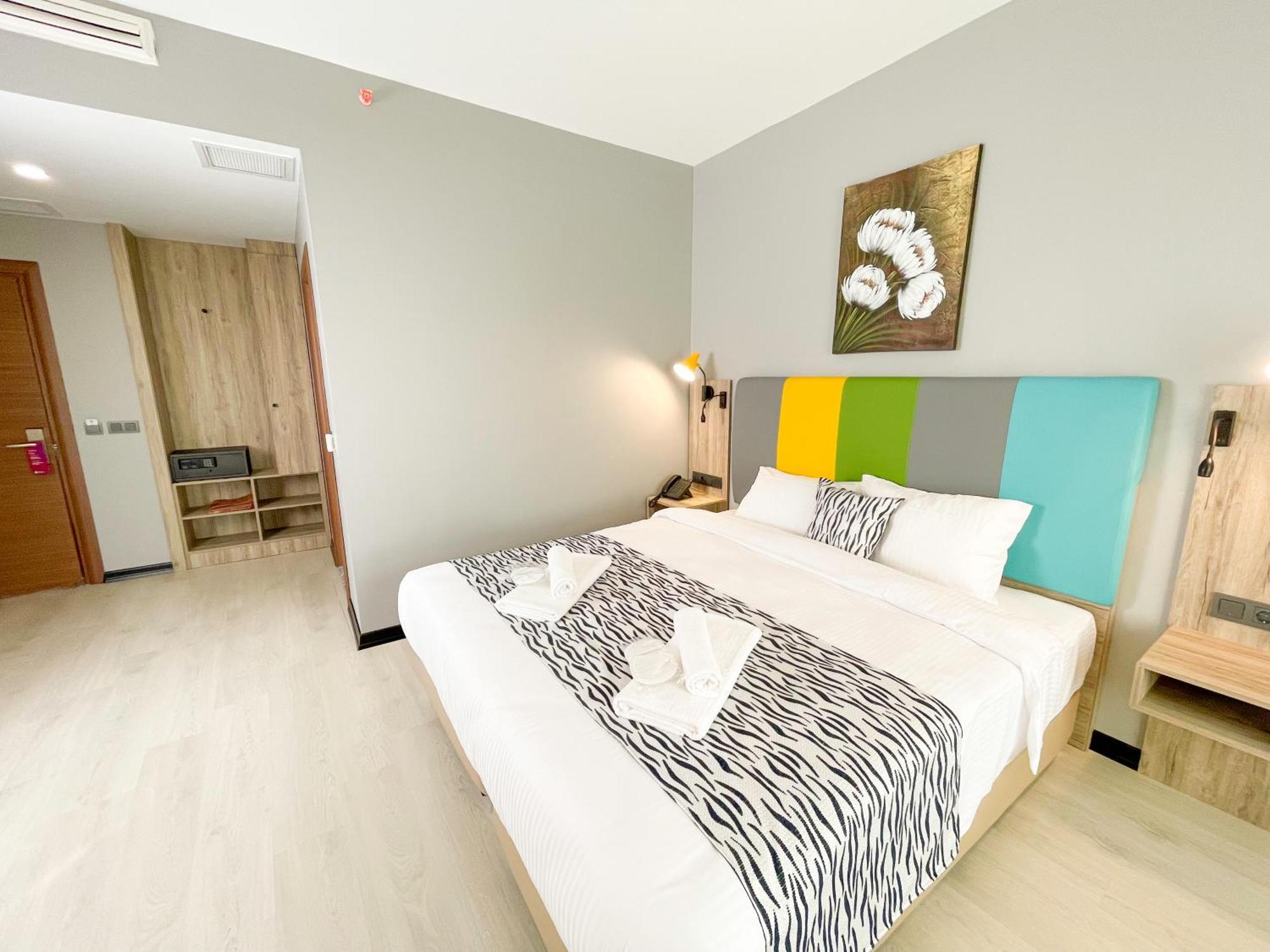 Center Maltepe 4*