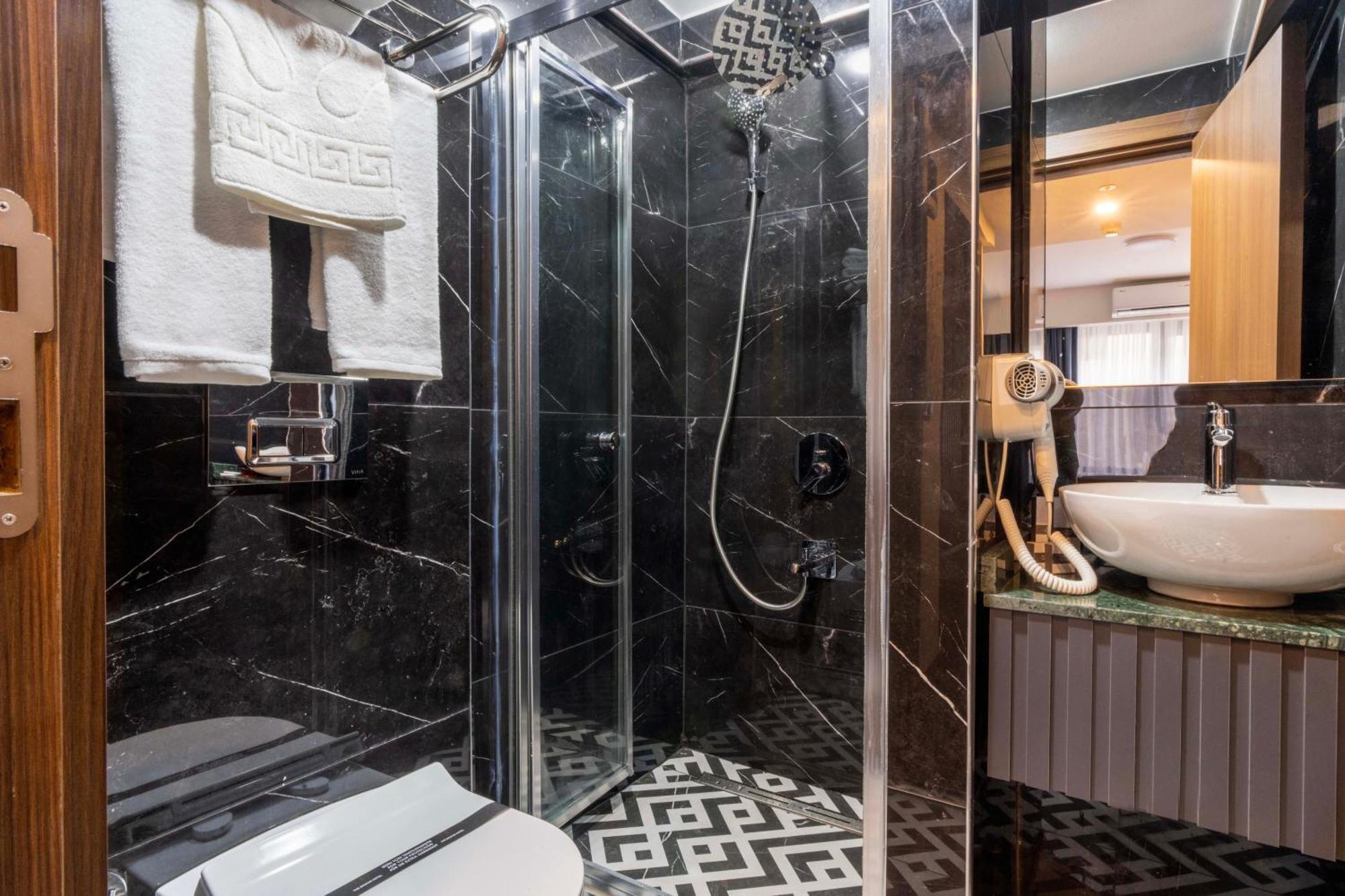 Hotel The Bosfor 3*