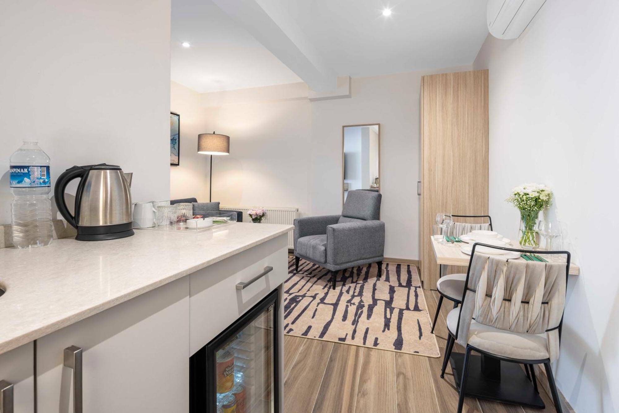 Hotel The Capri Osmanbey *