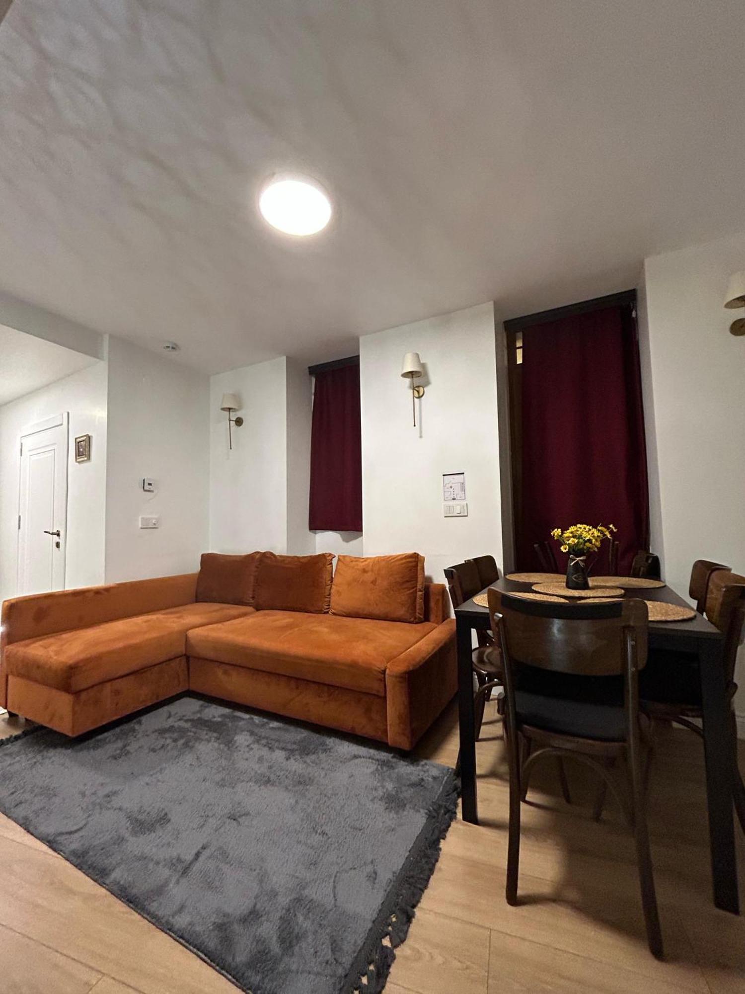Arancia - Garden, Bbq, Sauna & Turkish Bath By The Tram In Fatih Villa