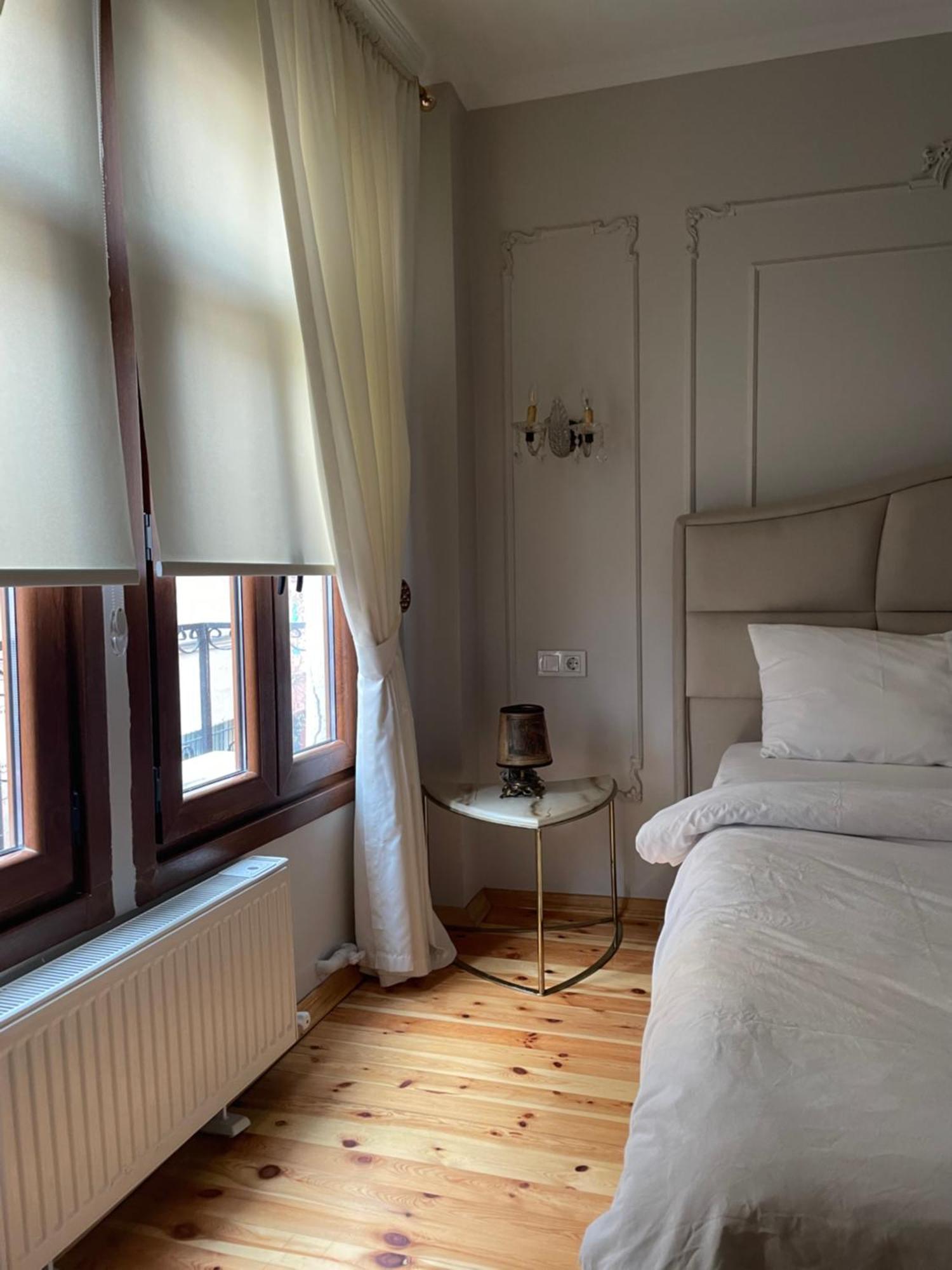 Apartment Balat Tarih Dokulu Pink 2 Istanbul