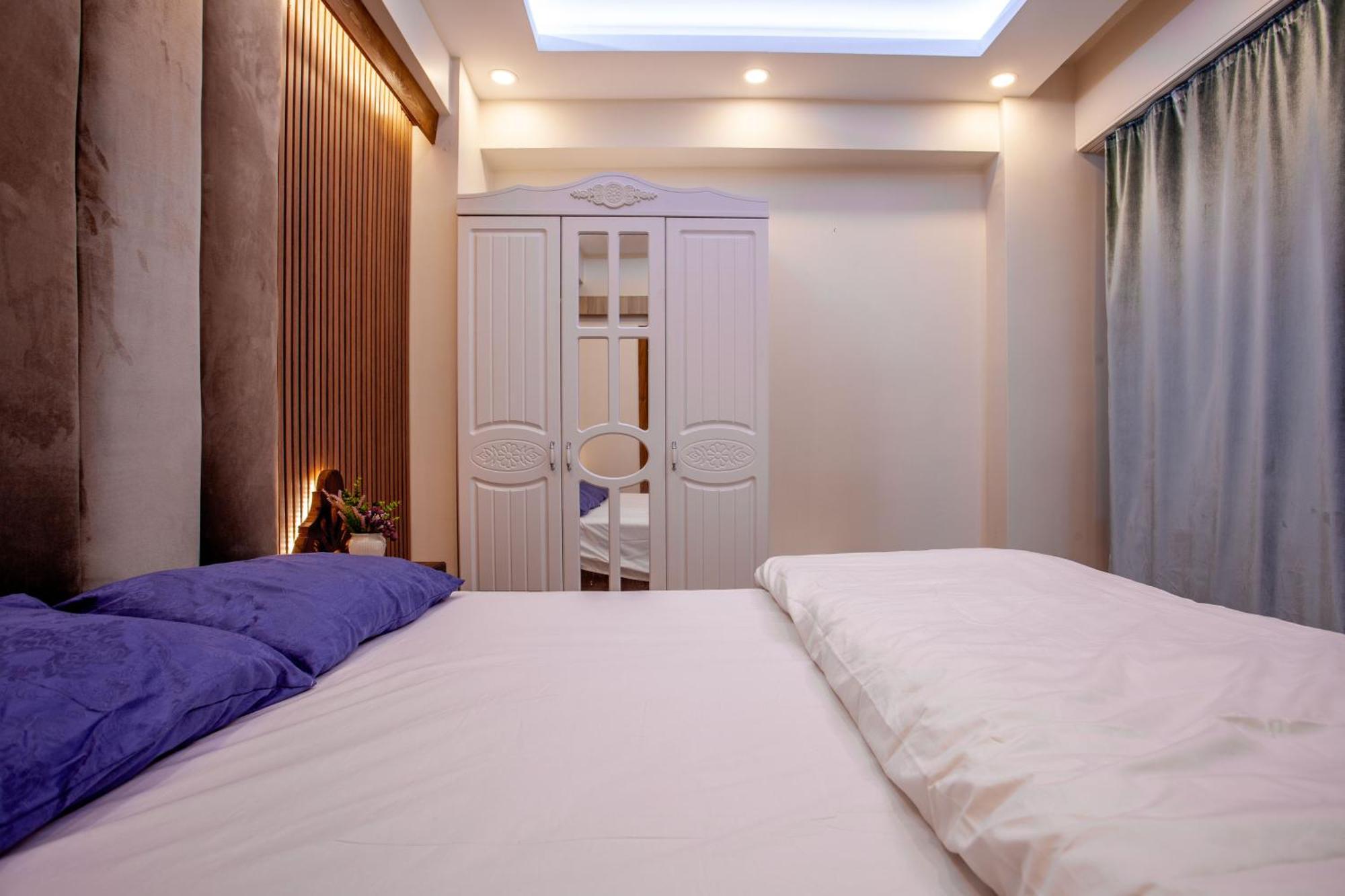 Mutlu Flat Apartment