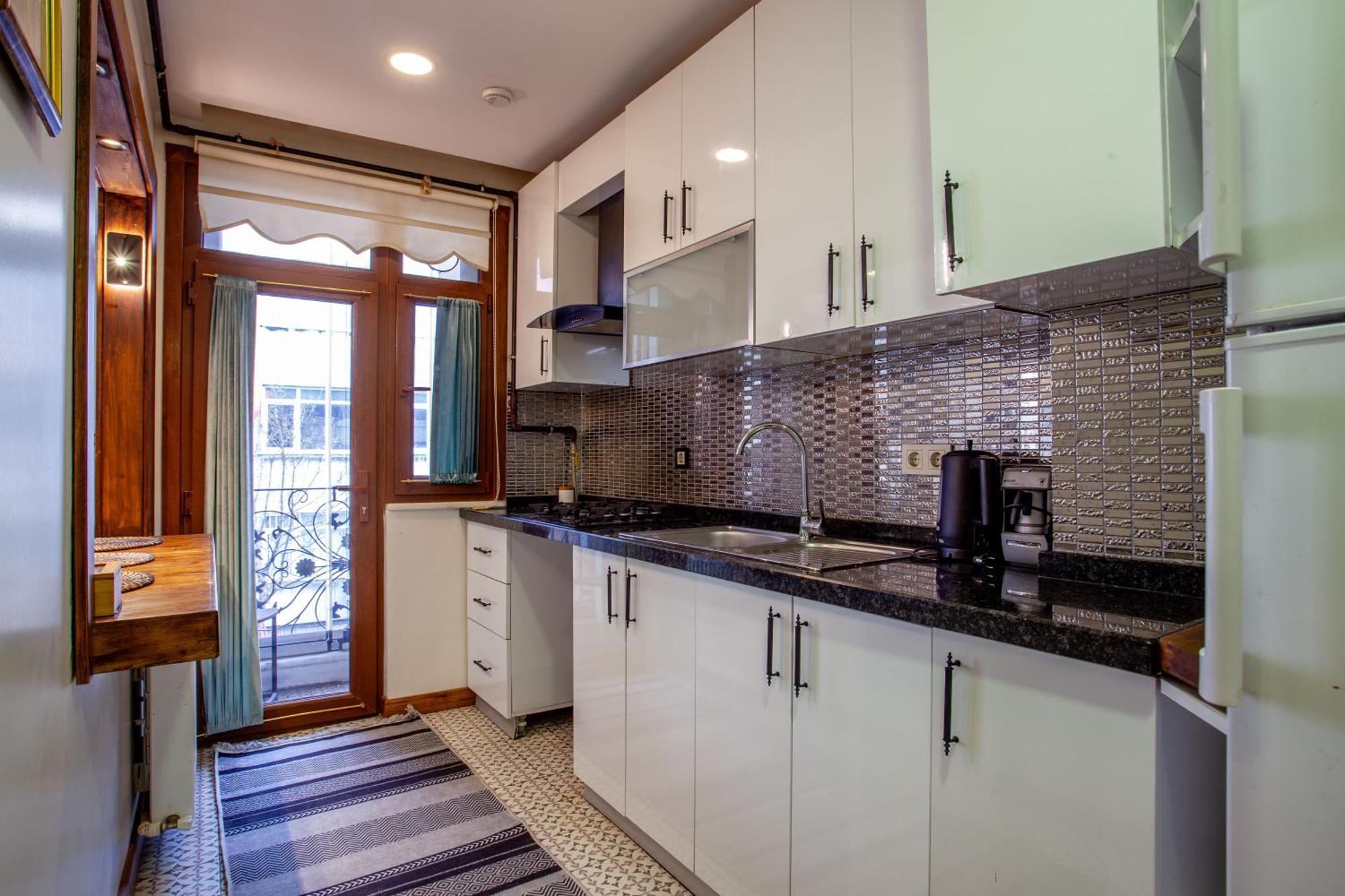 Mutlu Flat * Istanbul