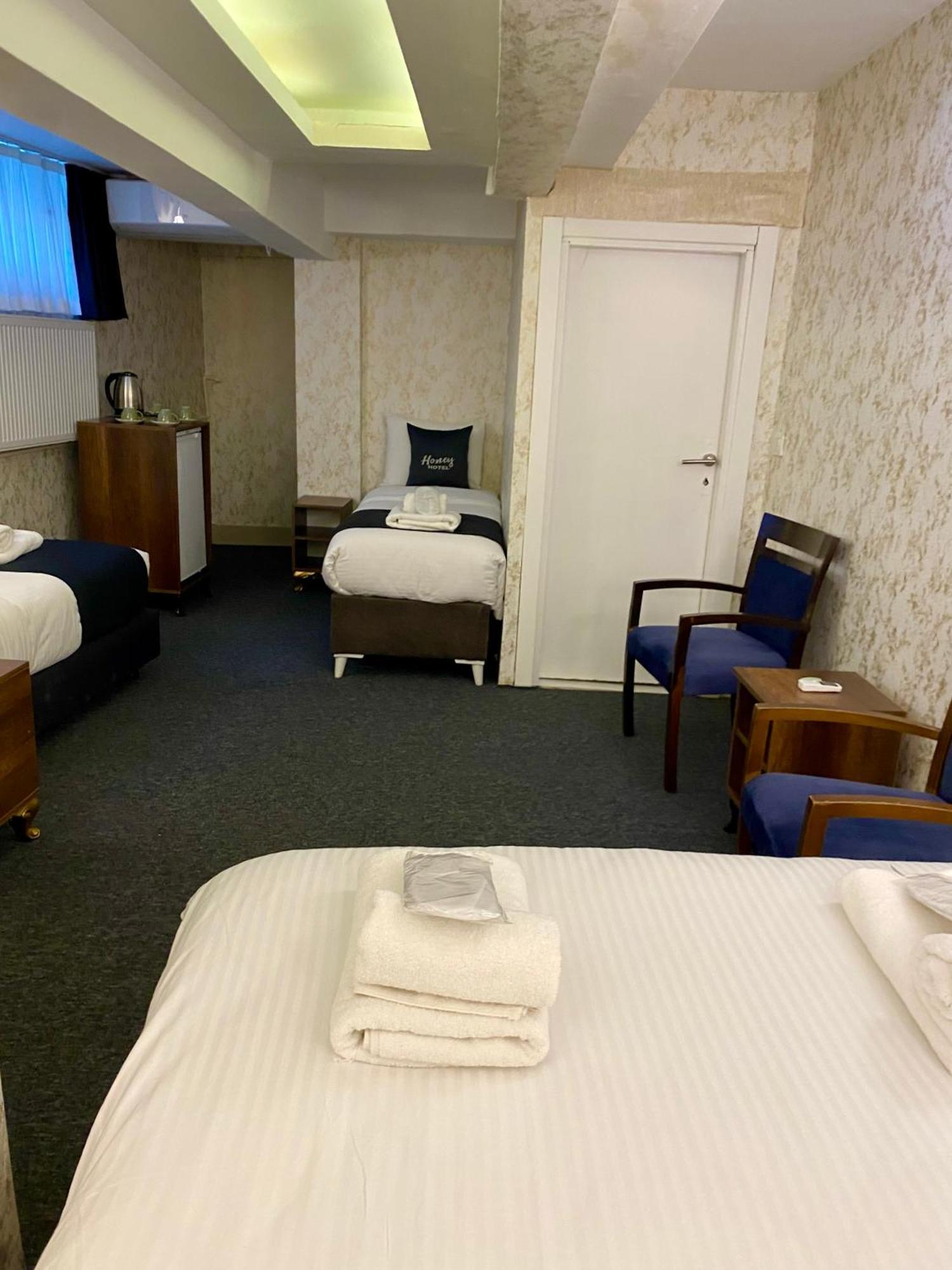 Honey Hotel 3*