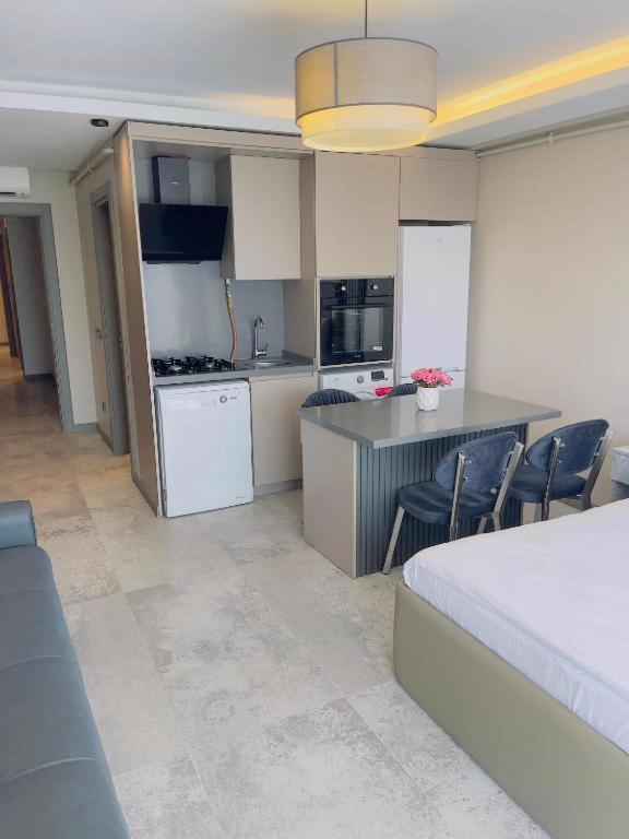 Aparthotel Aymira