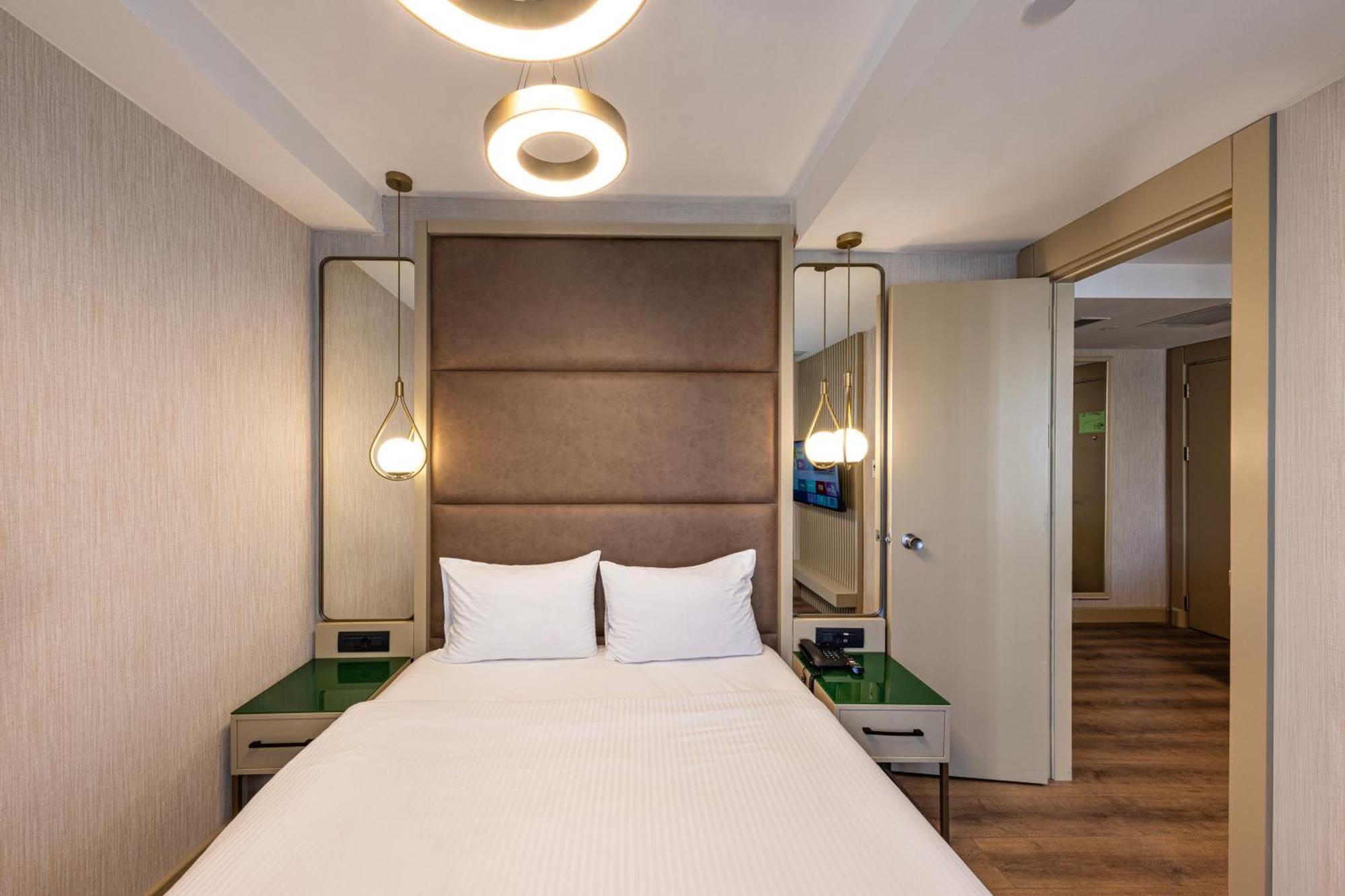 The Nest 4*