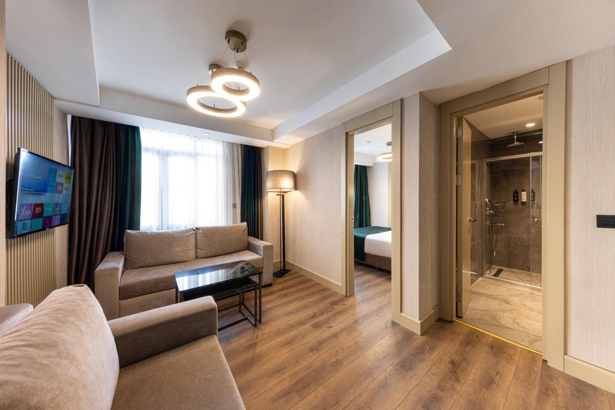 The Nest 4*