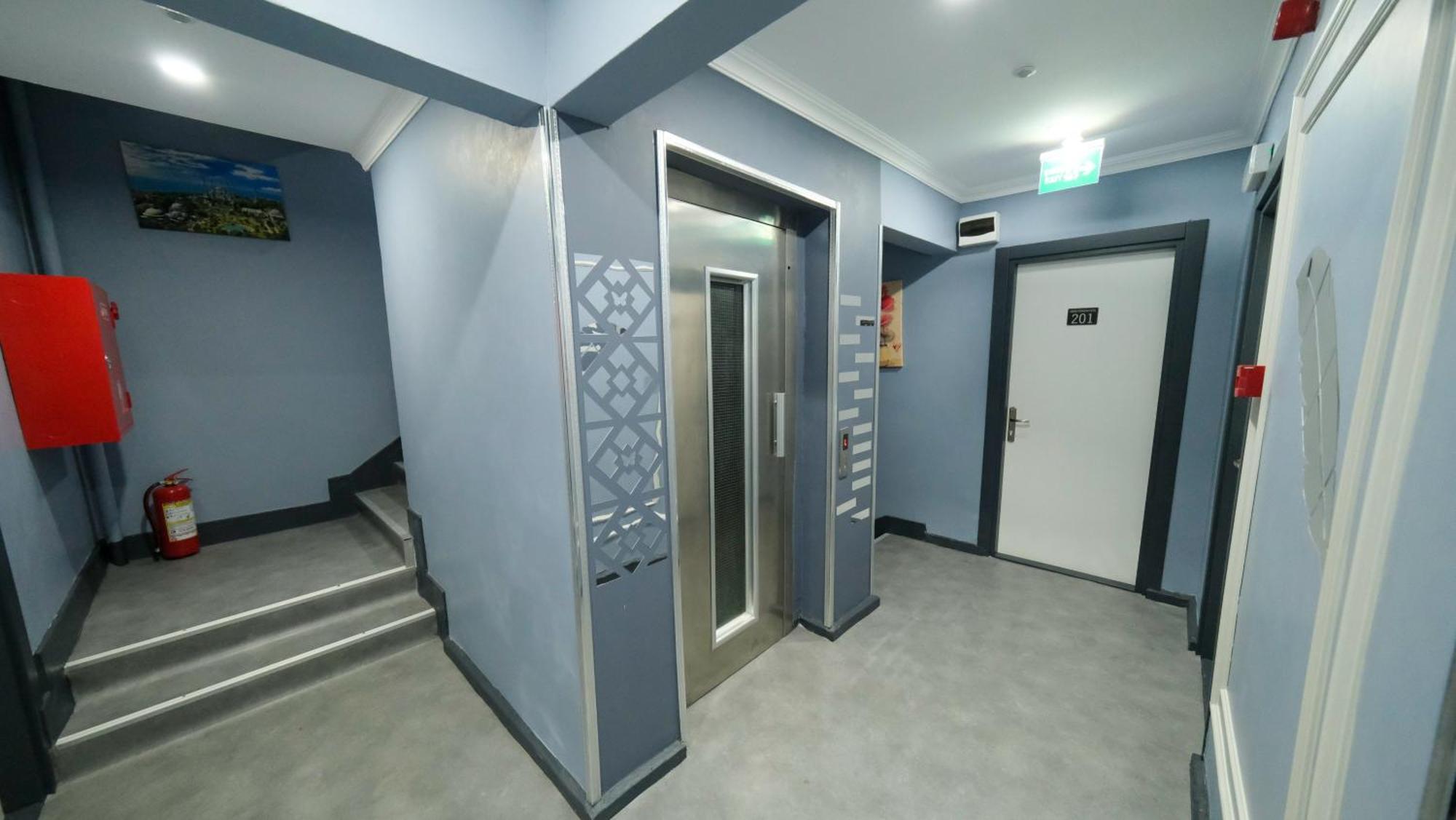 Grand Bona Sera Hotel
