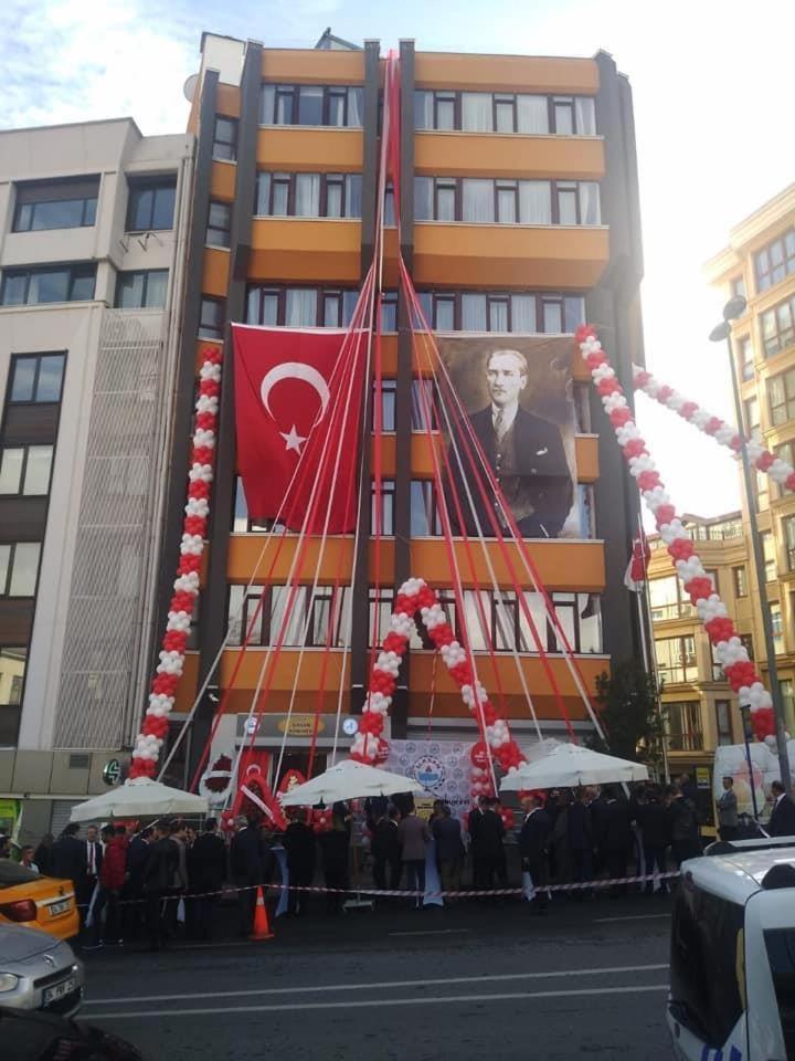 Ilksan Taksim