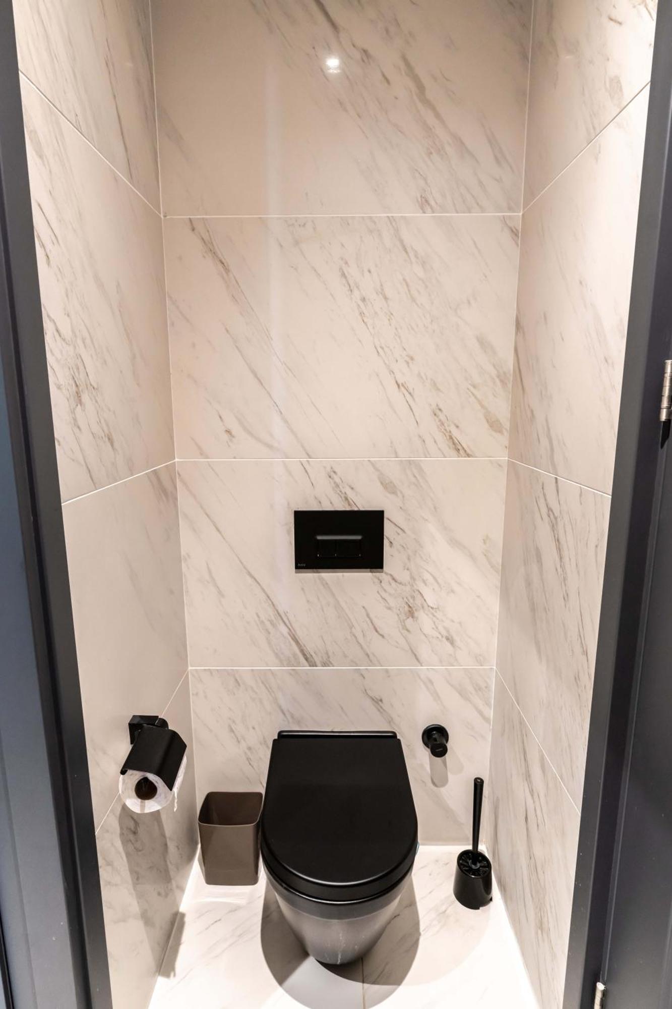 With Premium Amenities Apartamento