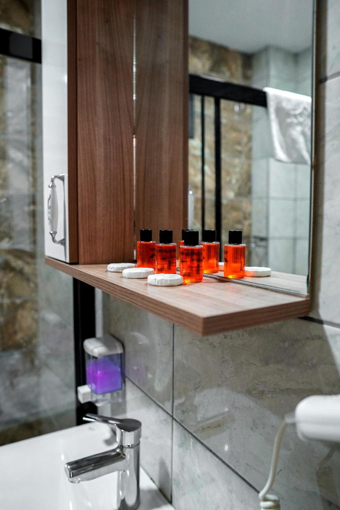 Hotel Laos Istanbul