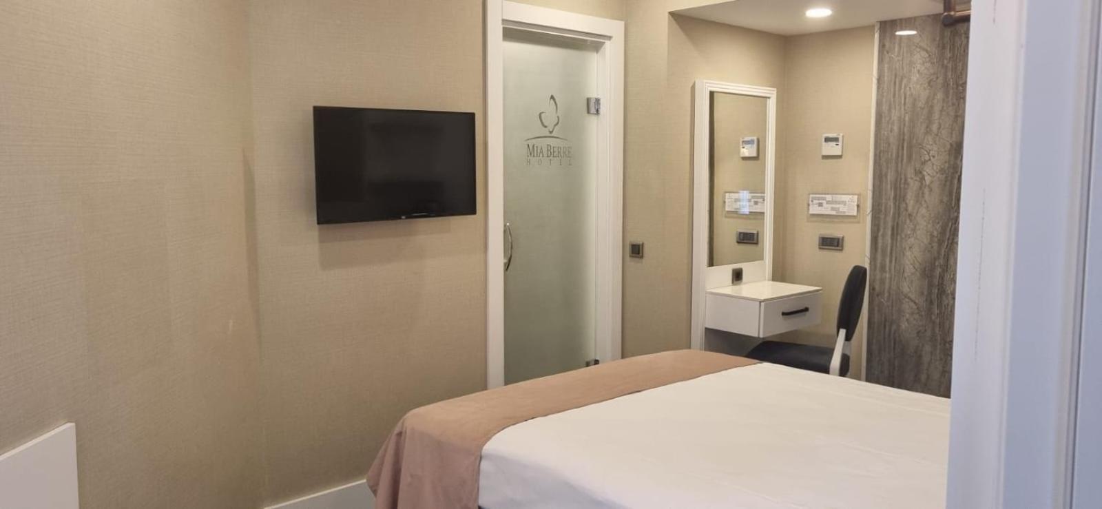 Hotel Mia Berre 4*