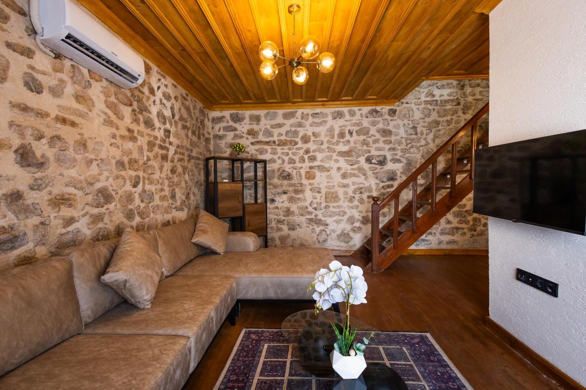 Fragments Hotel 4*