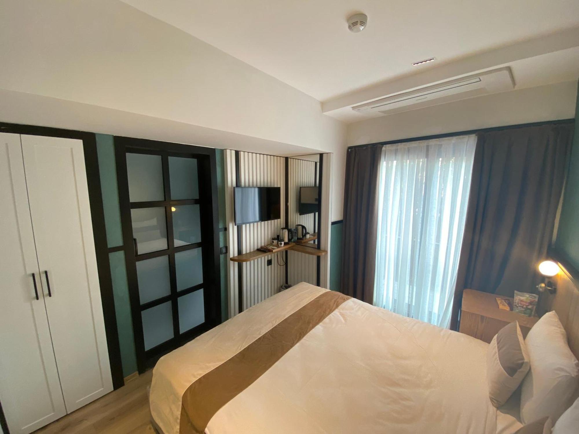 Fragments Hotel 4*