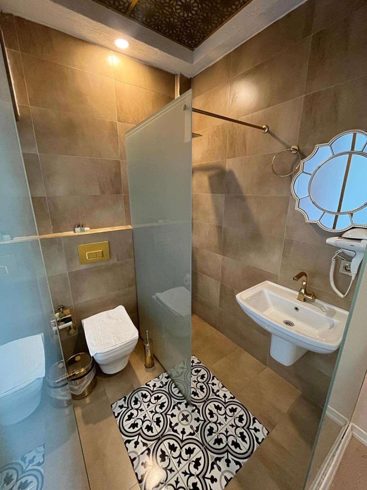 Hotel Boss To Taksim Istanbul
