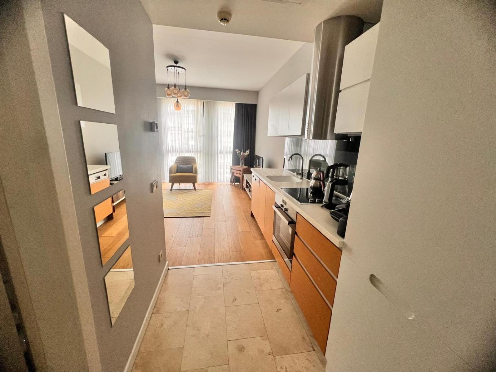 Divan - Guenesli Near Atakoey Metro Station Istanbul