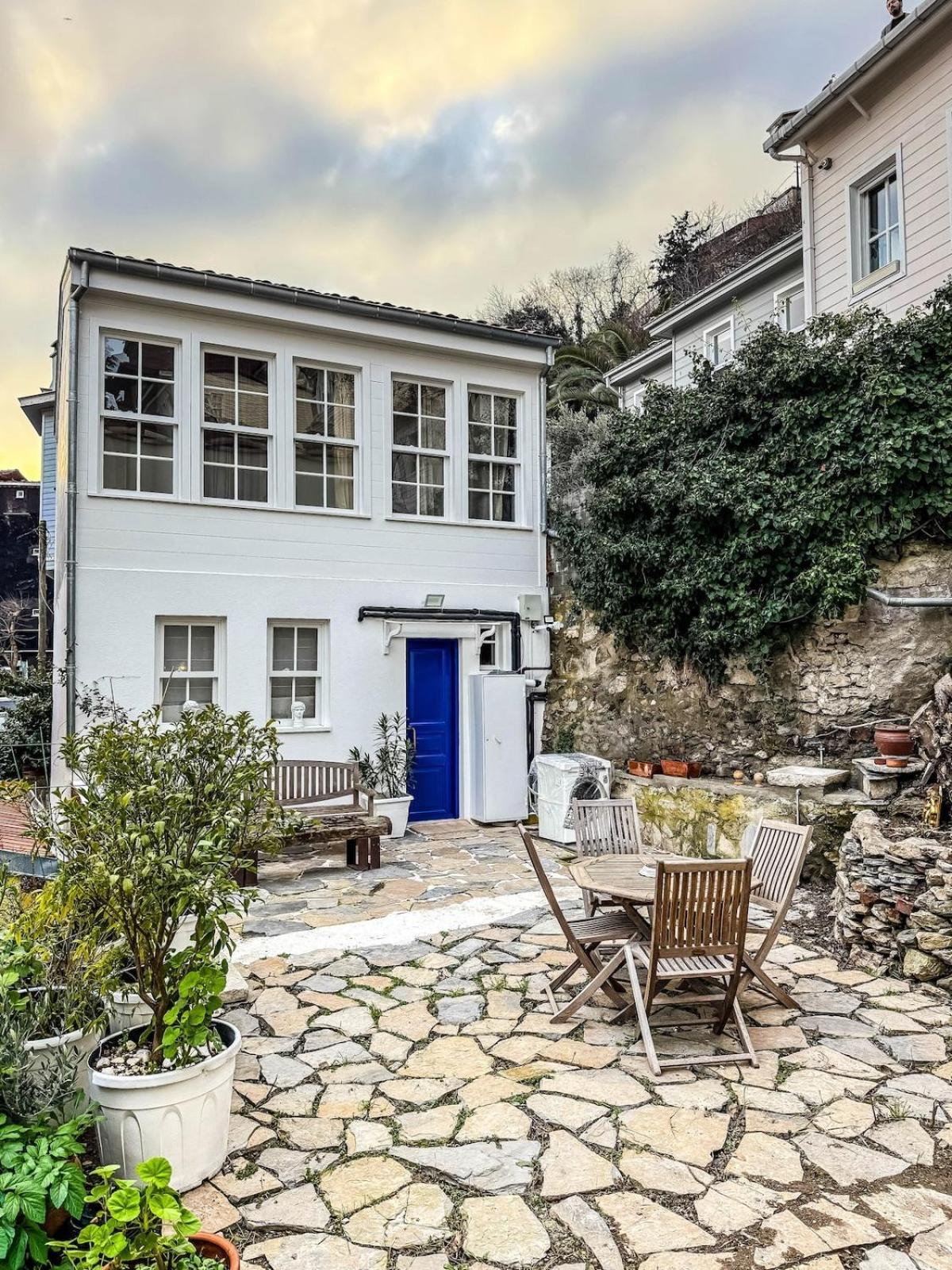 Rent The Entire Bosphorus House Istanbul