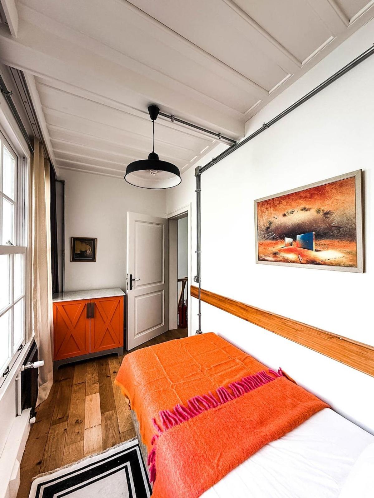 Rent The Entire Bosphorus House Villa *