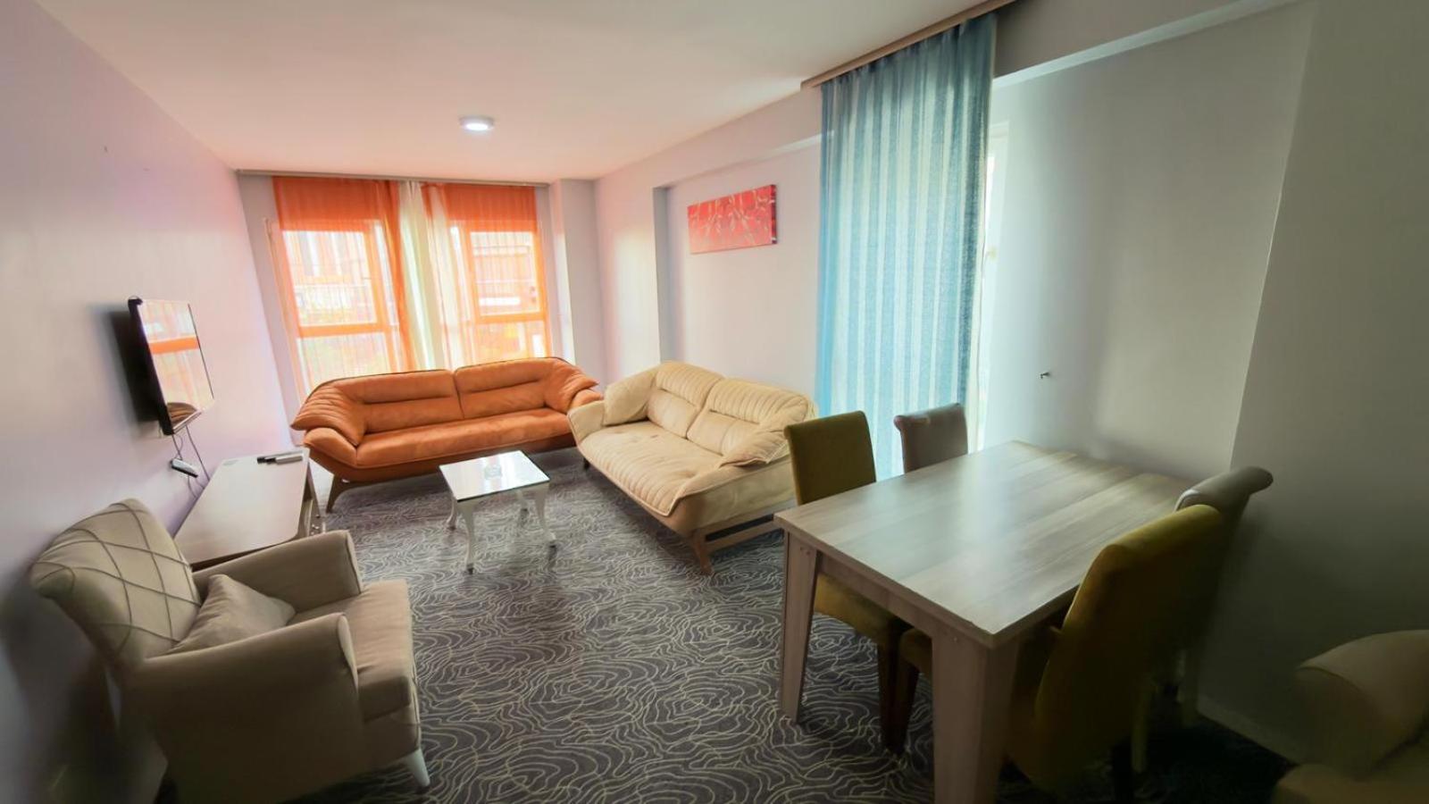 Gueven Apartment