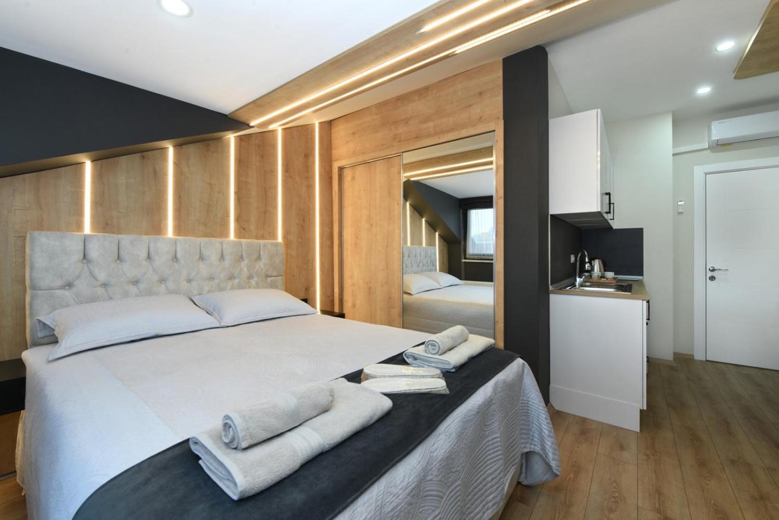 Space Aparthotel