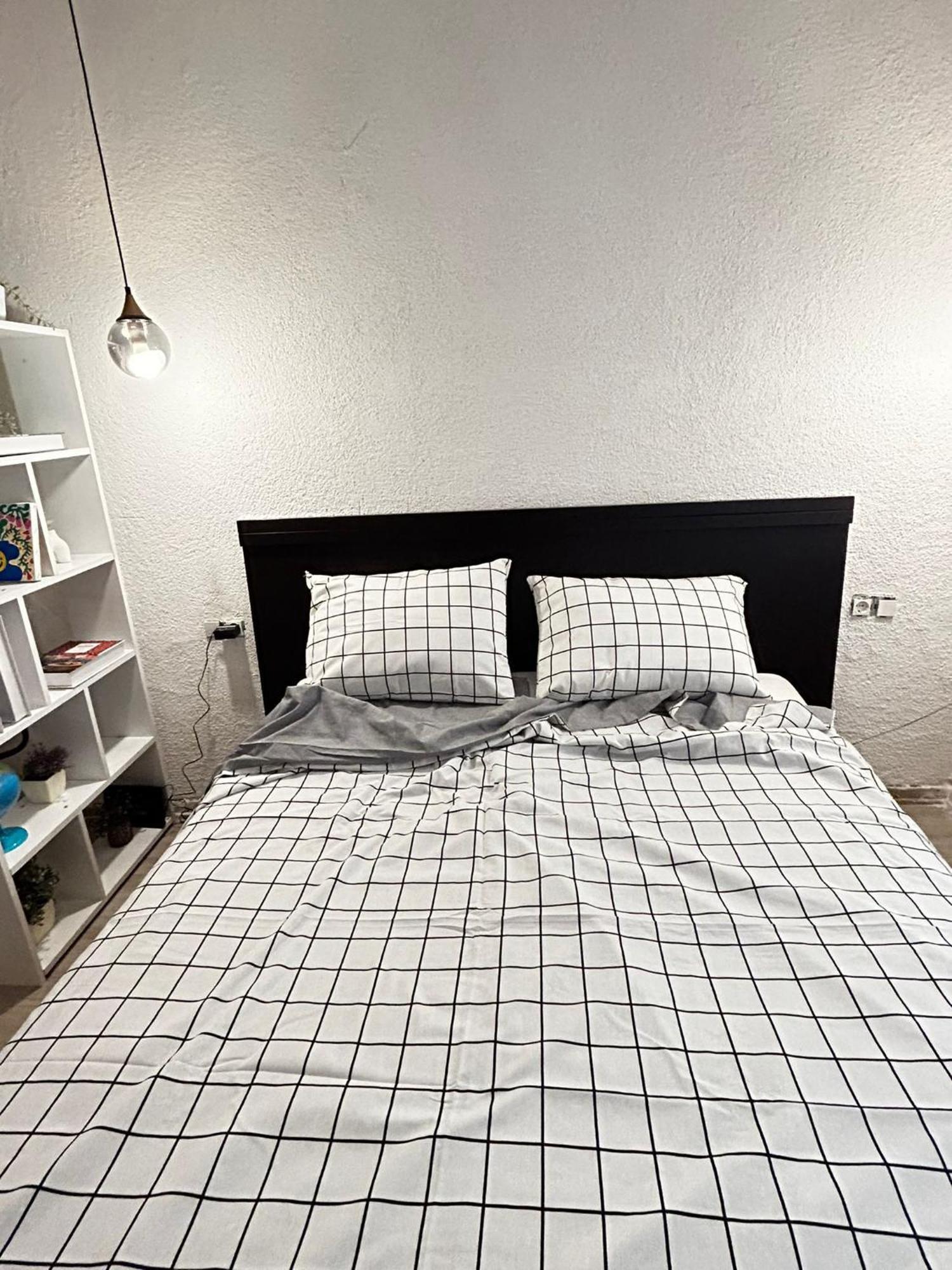 Apartment I1 House *