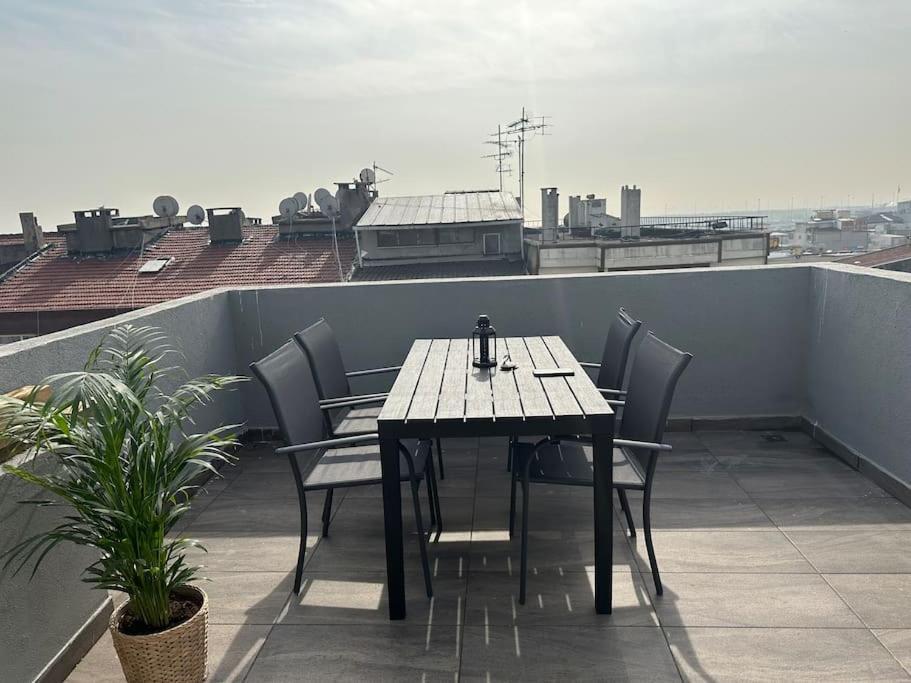 Fatih Merkezi Lokasyon Guezel Teras Manzarali Apartment Istanbul