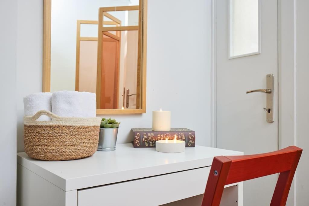 Stunning 2br 1 Min Metro&galata Apartment
