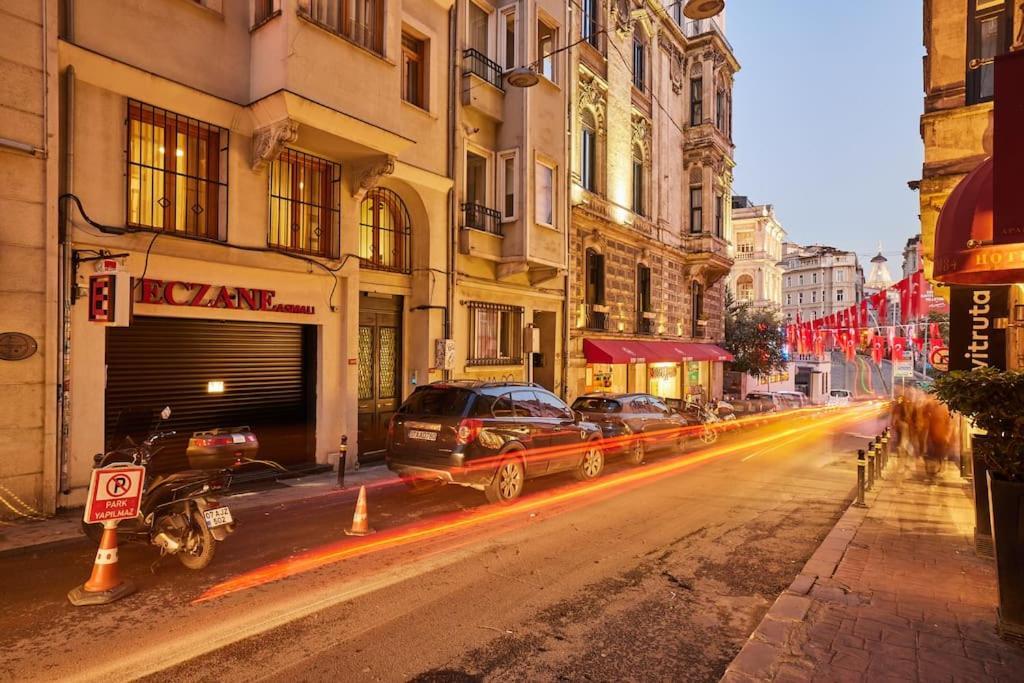 Apartment Stunning 2br 1 Min Metro&galata Istanbul