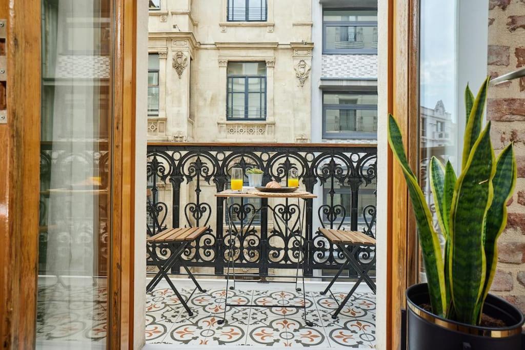 Apartamento Stunning 2br 1 Min Metro&galata