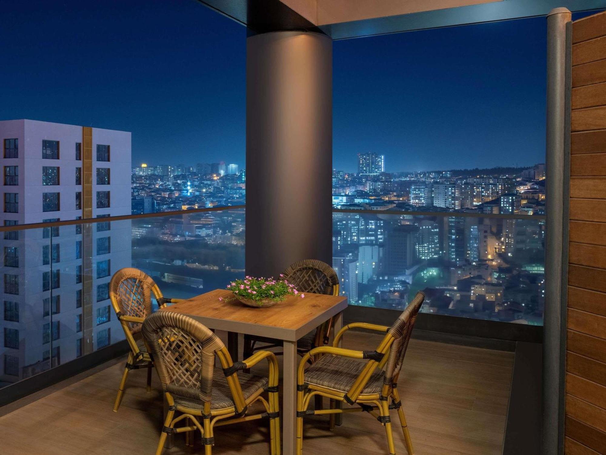 Movenpick Living West Istanbul