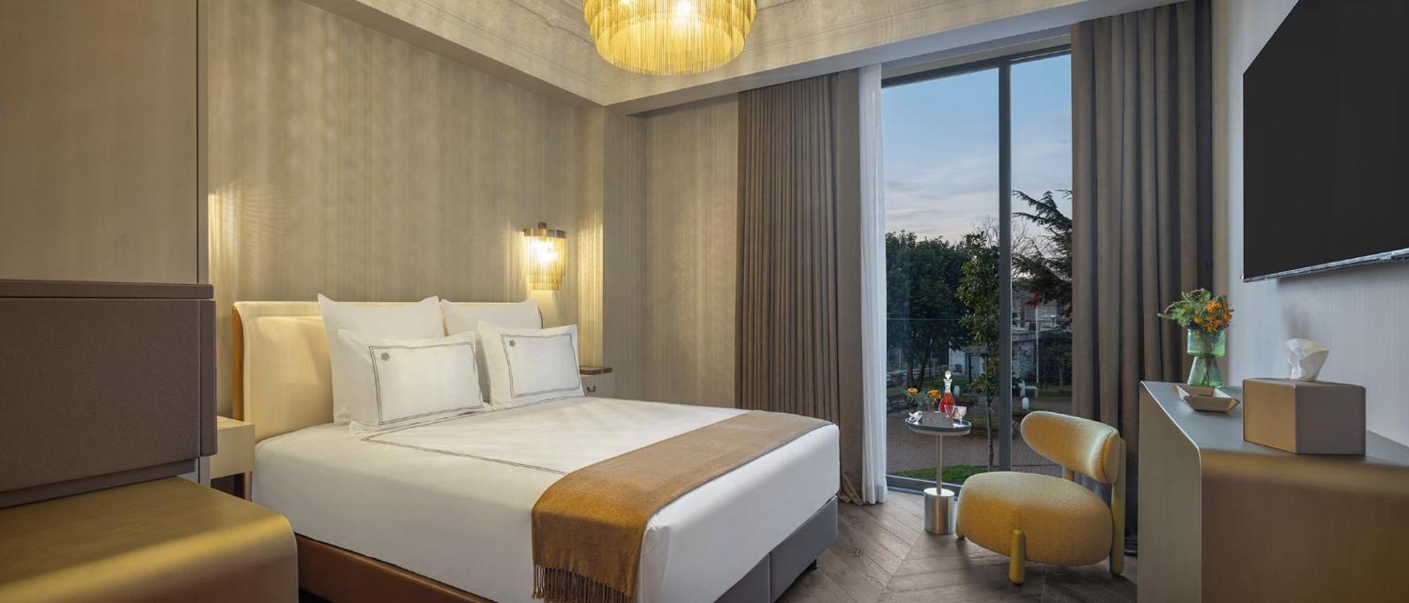 Komana Binbirdirek Hotel *