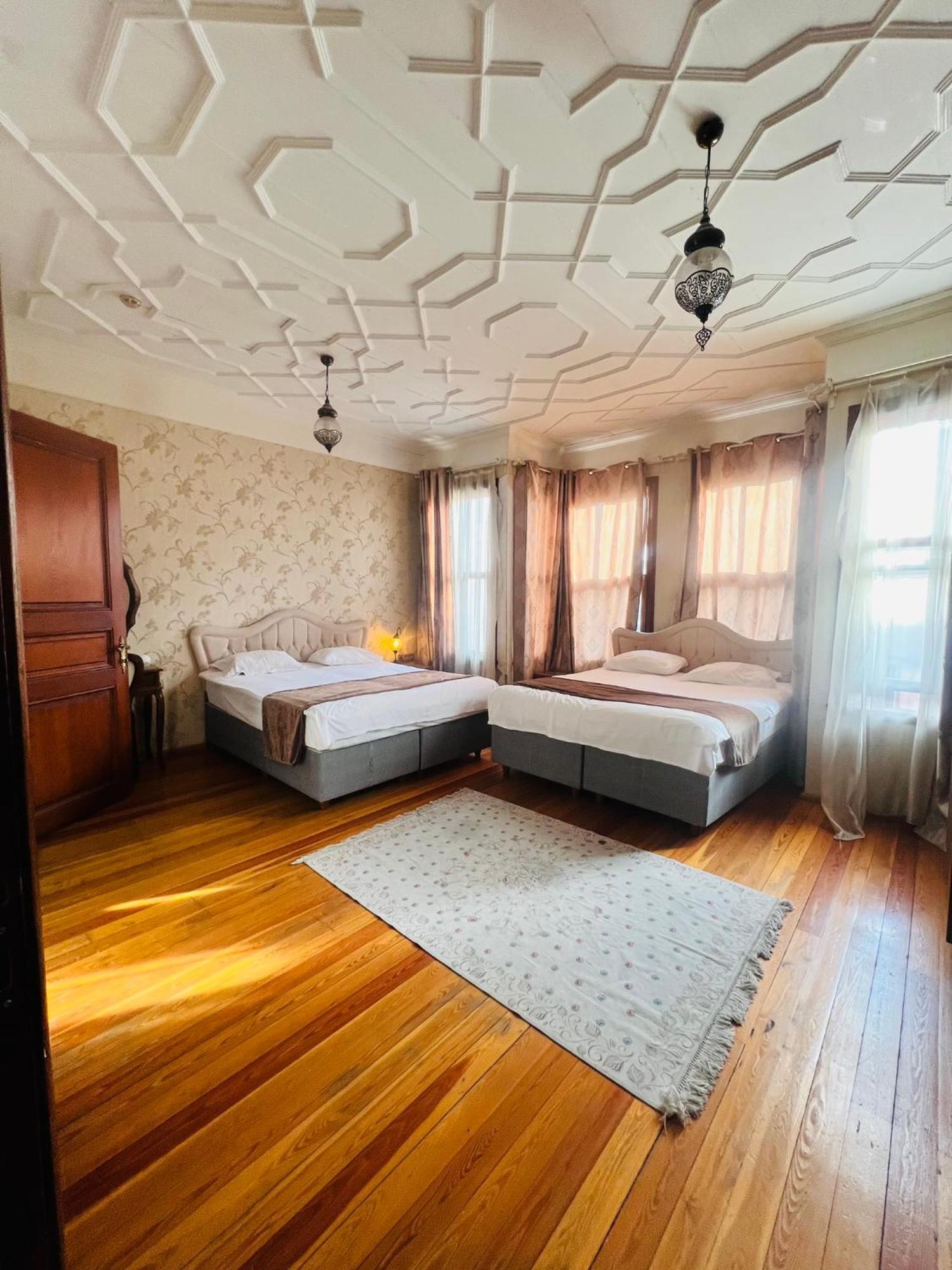 Amida&nurayhousehotel Hotel